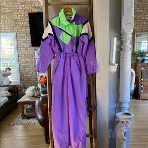 NILS LUXURY VINTAGE RICH VOLTAGE ONE PIECE SNOWSUIT 80'S /90'S 8 NO BELT